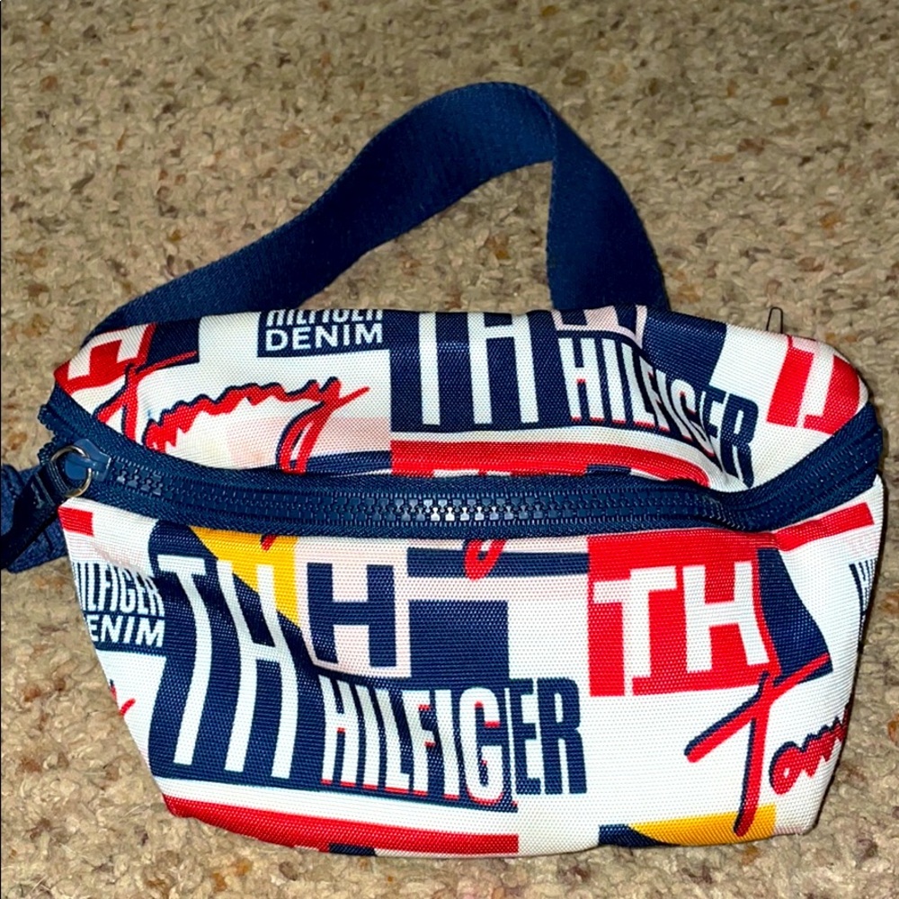 TOMMY HILFIGER FANNY PACK